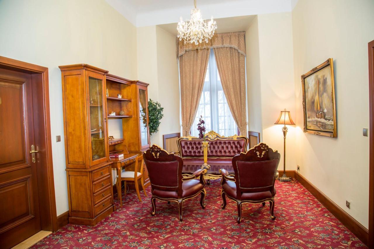 Chateau Zbiroh Extérieur photo
