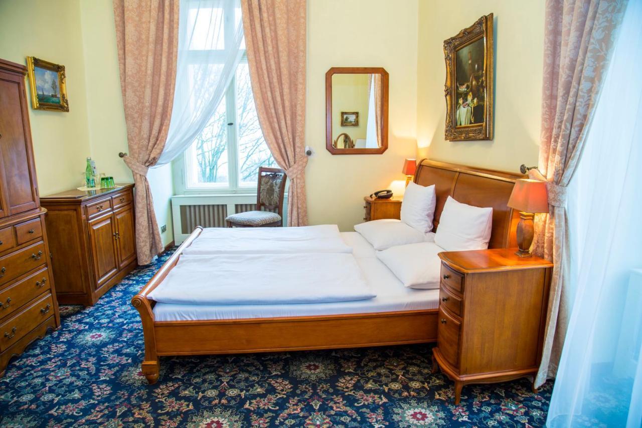 Chateau Zbiroh Extérieur photo