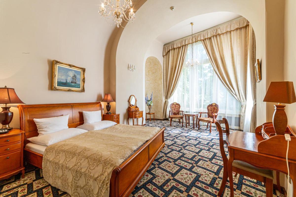 Chateau Zbiroh Extérieur photo