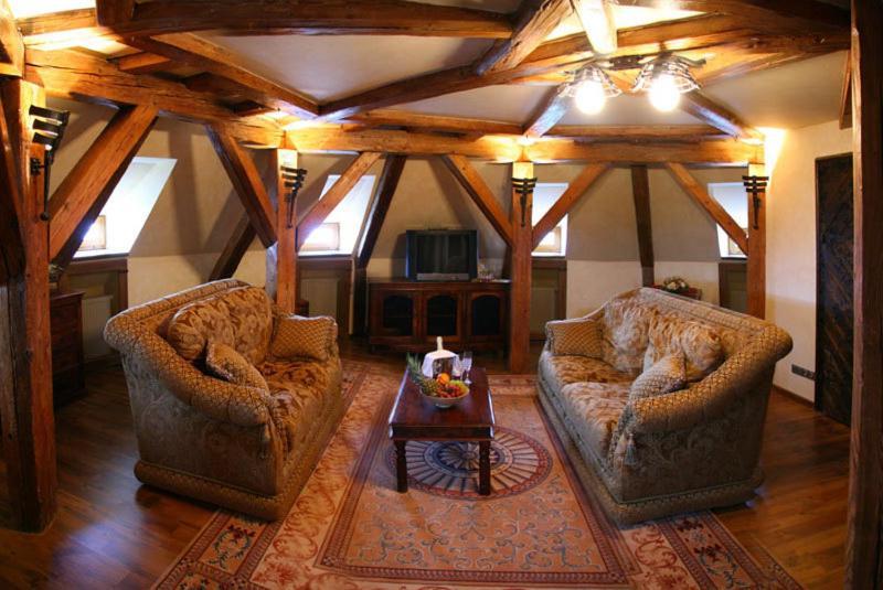 Chateau Zbiroh Chambre photo